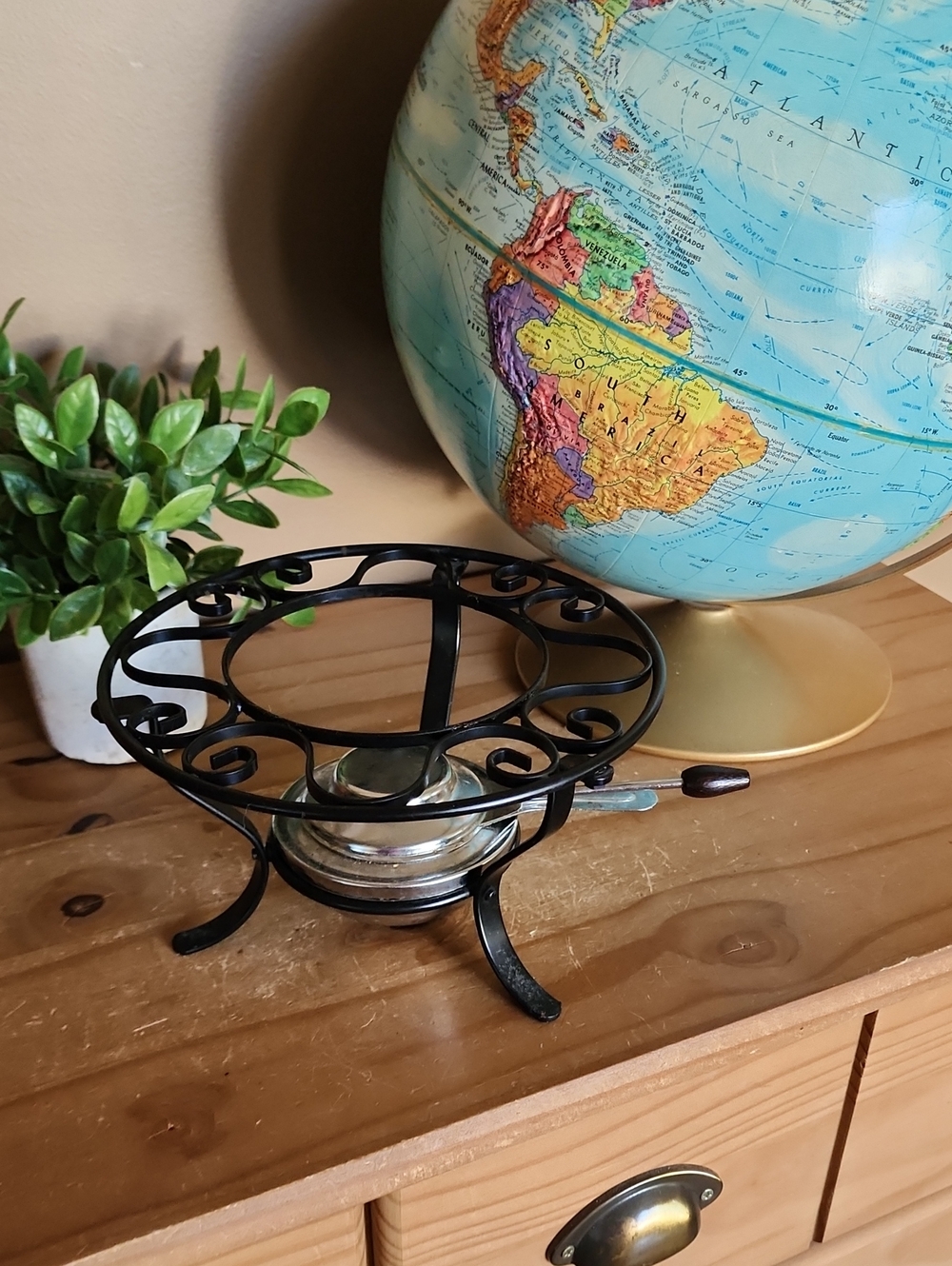 Black Wrought Iron Tabletop Fondue Warmer - Unbranded